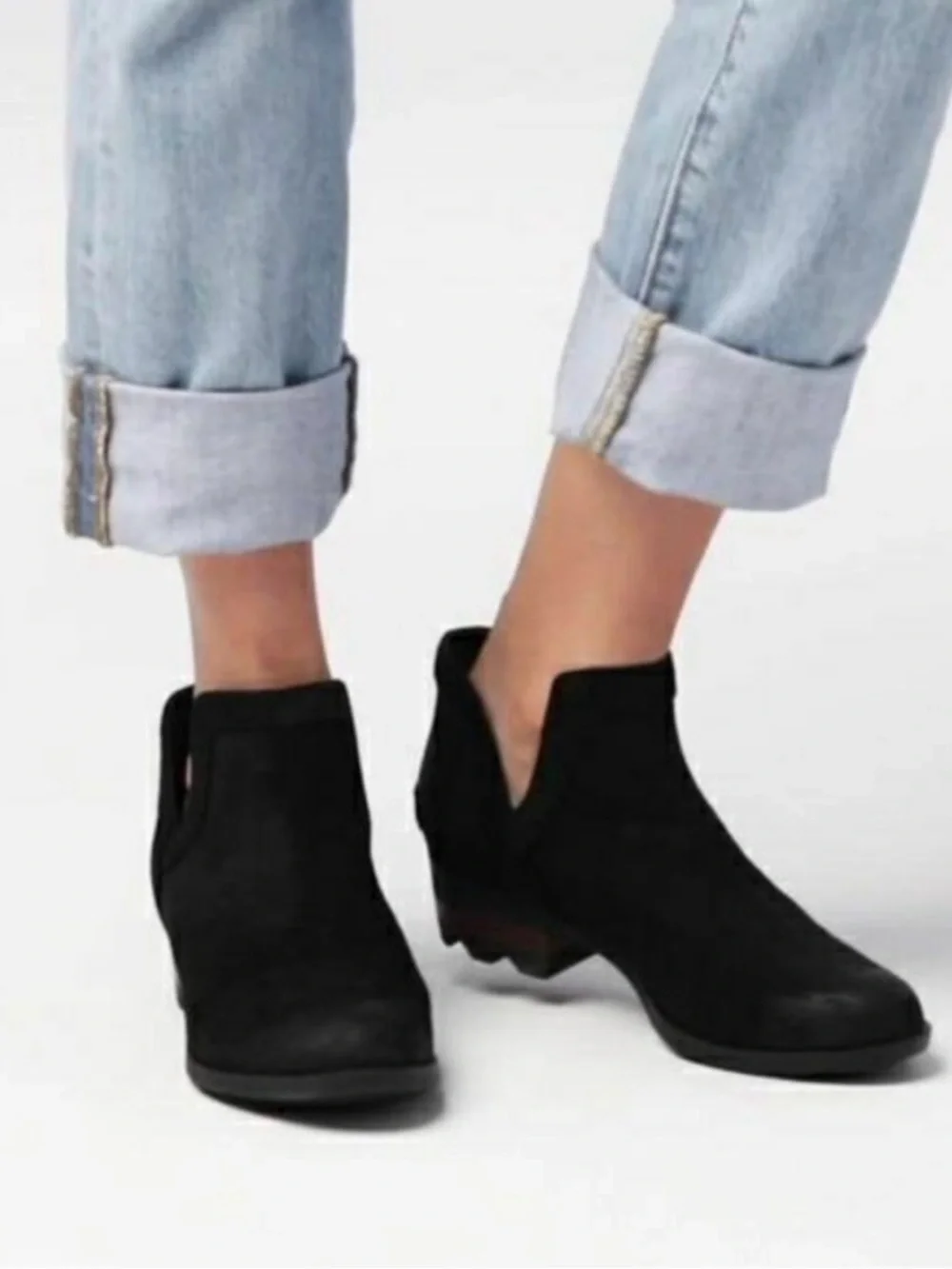 Sorel Lolla Cut Out Ankle Bootie, Suede Black , Size 9.5
